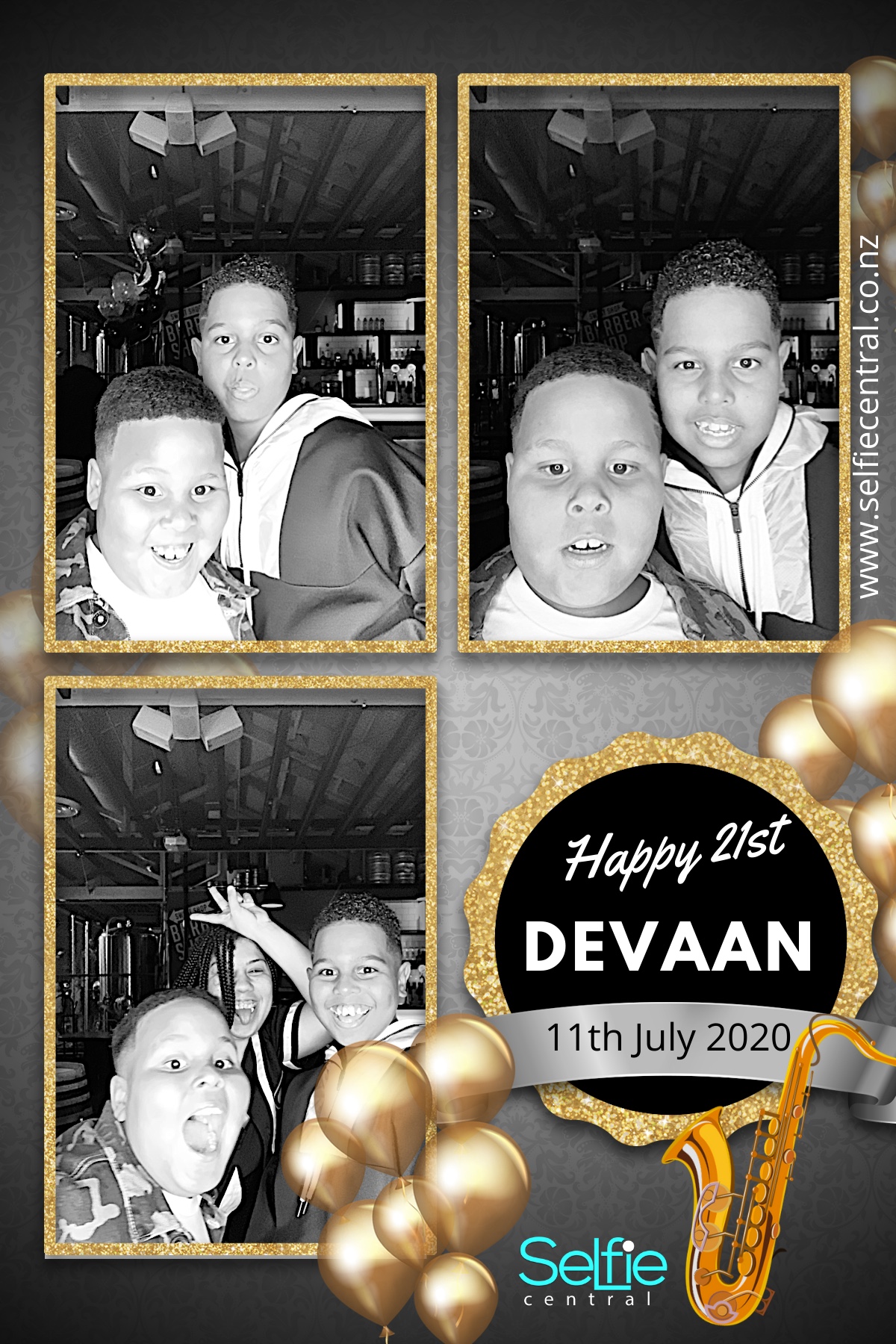 Happy 21st Devaan | View more photos from the event at gallery.photobooth.co.nz/u/SelfieCentral/Happy-21st-Devaan